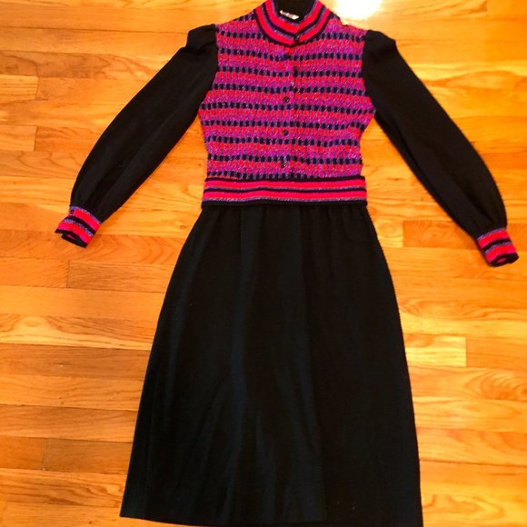Retro Cool Luxury Disco 70's Vintage Dress